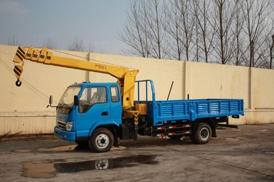 點擊查看詳細(xì)信息<br>標(biāo)題：國四5噸隨車吊 閱讀次數(shù)：3157