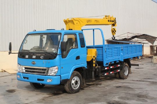 點擊查看詳細(xì)信息<br>標(biāo)題：東風(fēng)隨車吊 閱讀次數(shù)：2917