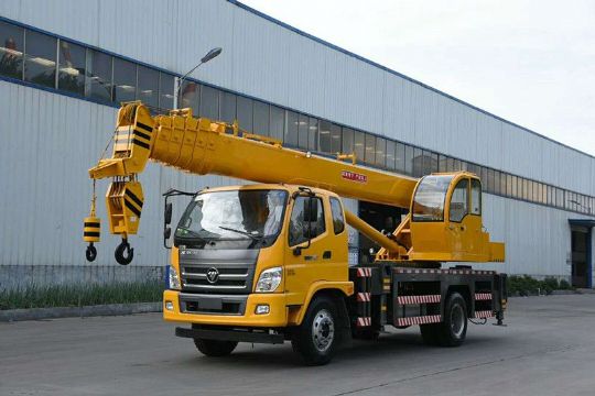 點擊查看詳細(xì)信息<br>標(biāo)題：16噸福田汽車吊 閱讀次數(shù)：2154