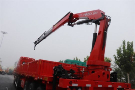 點擊查看詳細信息<br>標題：SQ5S3  5噸折疊臂 閱讀次數(shù)：3055